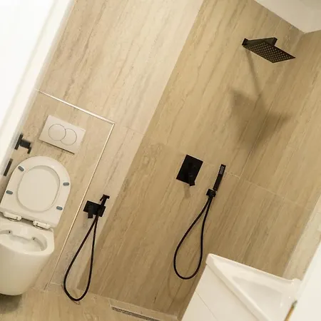 Lindi Seaview 2 * Vlorë