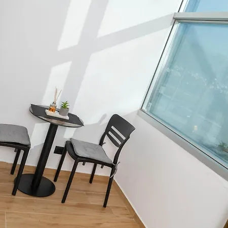 Lindi Seaview 2 דירה *