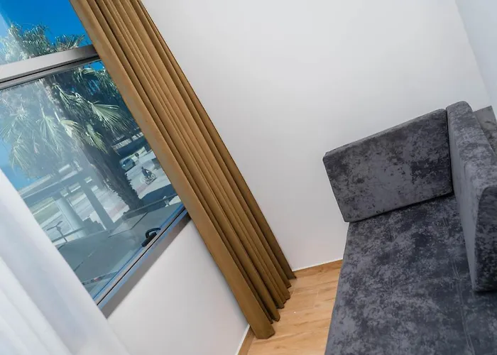 Lindi Seaview 2 Vlorë